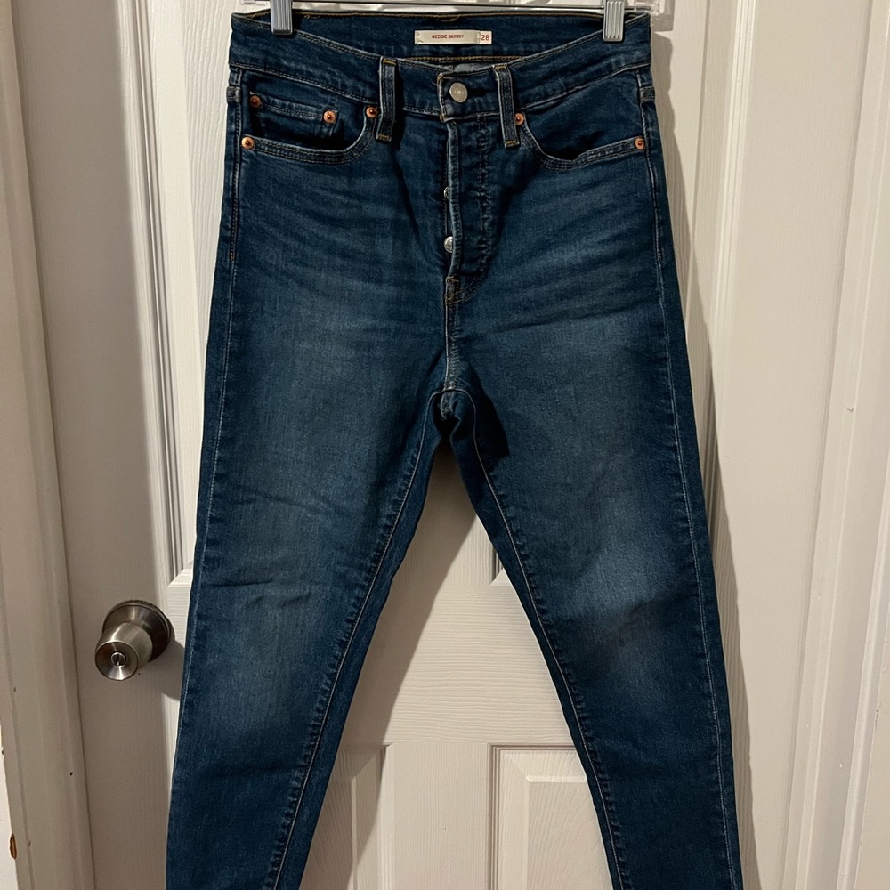 Levi’s Skinny Wedgie Jeans